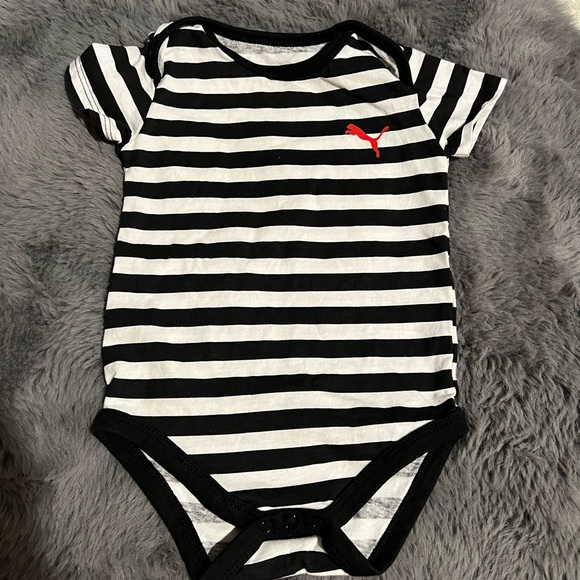 3 PUMA Baby Onesies Sz 6-9 Months NWOT - Picture 7 of 7
